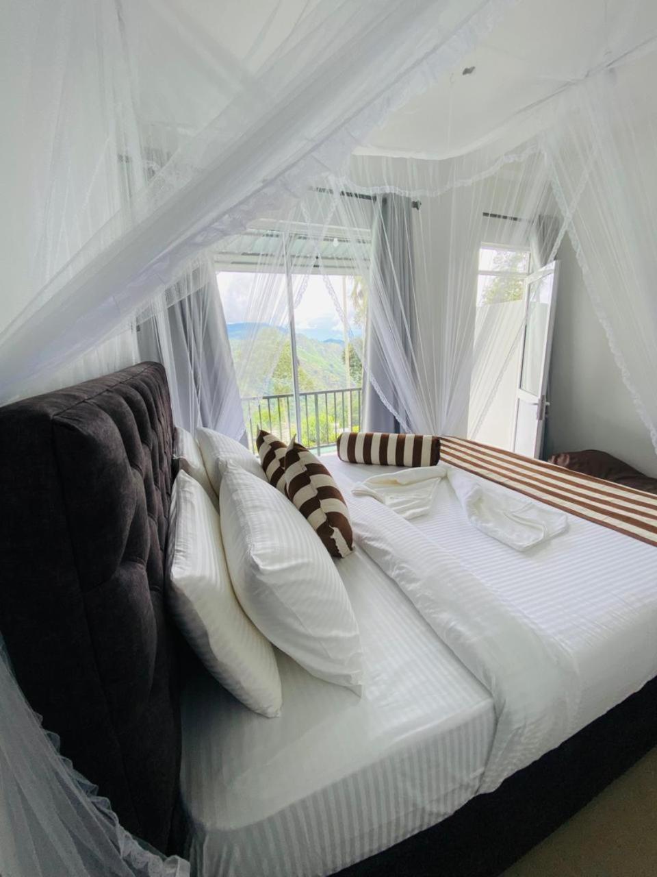 Ella Nimal Nest Inn Exteriör bild